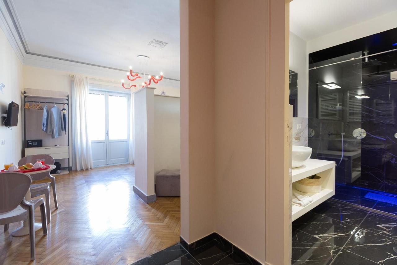 Tritone 125 Suite Rome Exterior photo